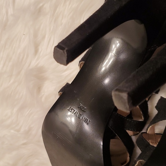 Nine West Authority Black Suede Cut Out Laceup Peep Toe Sandal Heels Size 10 - Picture 7 of 8